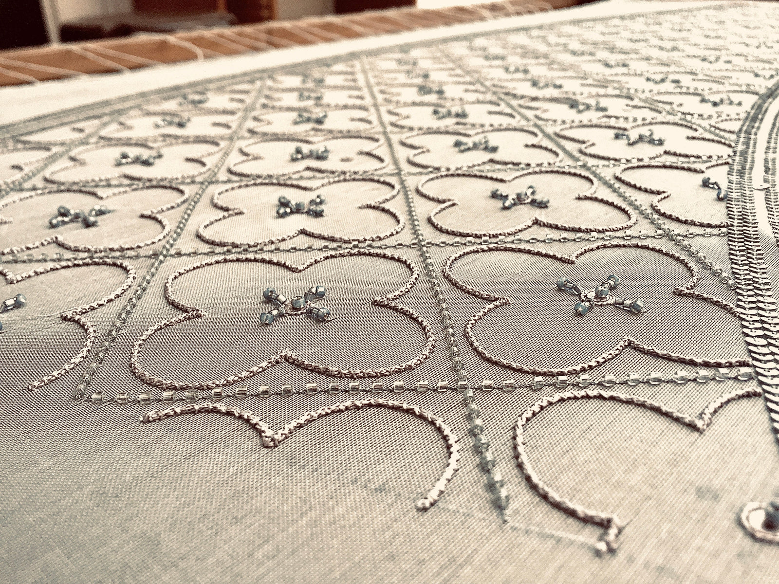 When the Loom Breathes: The Soul of Artisanal Storytelling