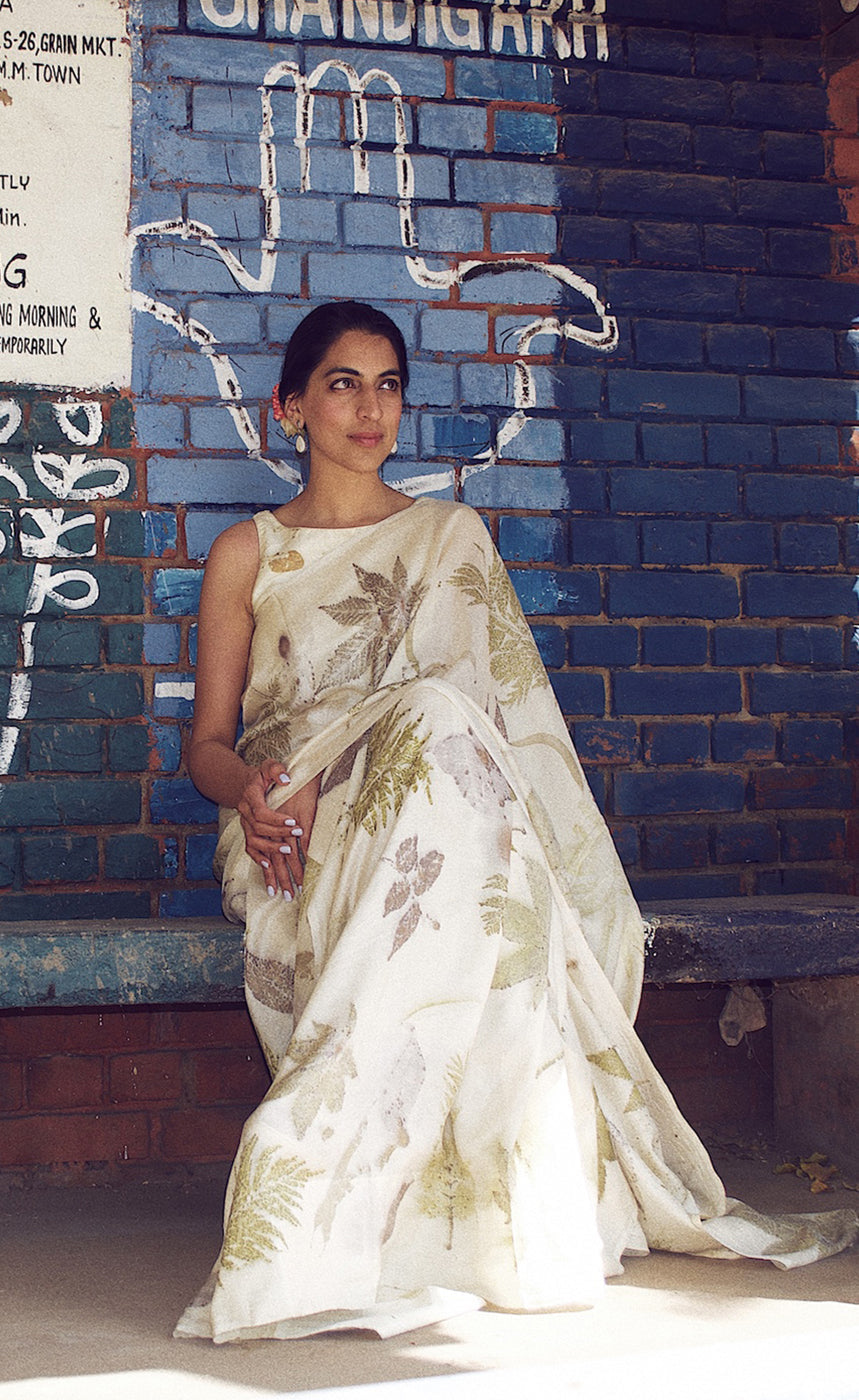 Jasmine in the Wind: Musings on Textile, Memory and Femininity