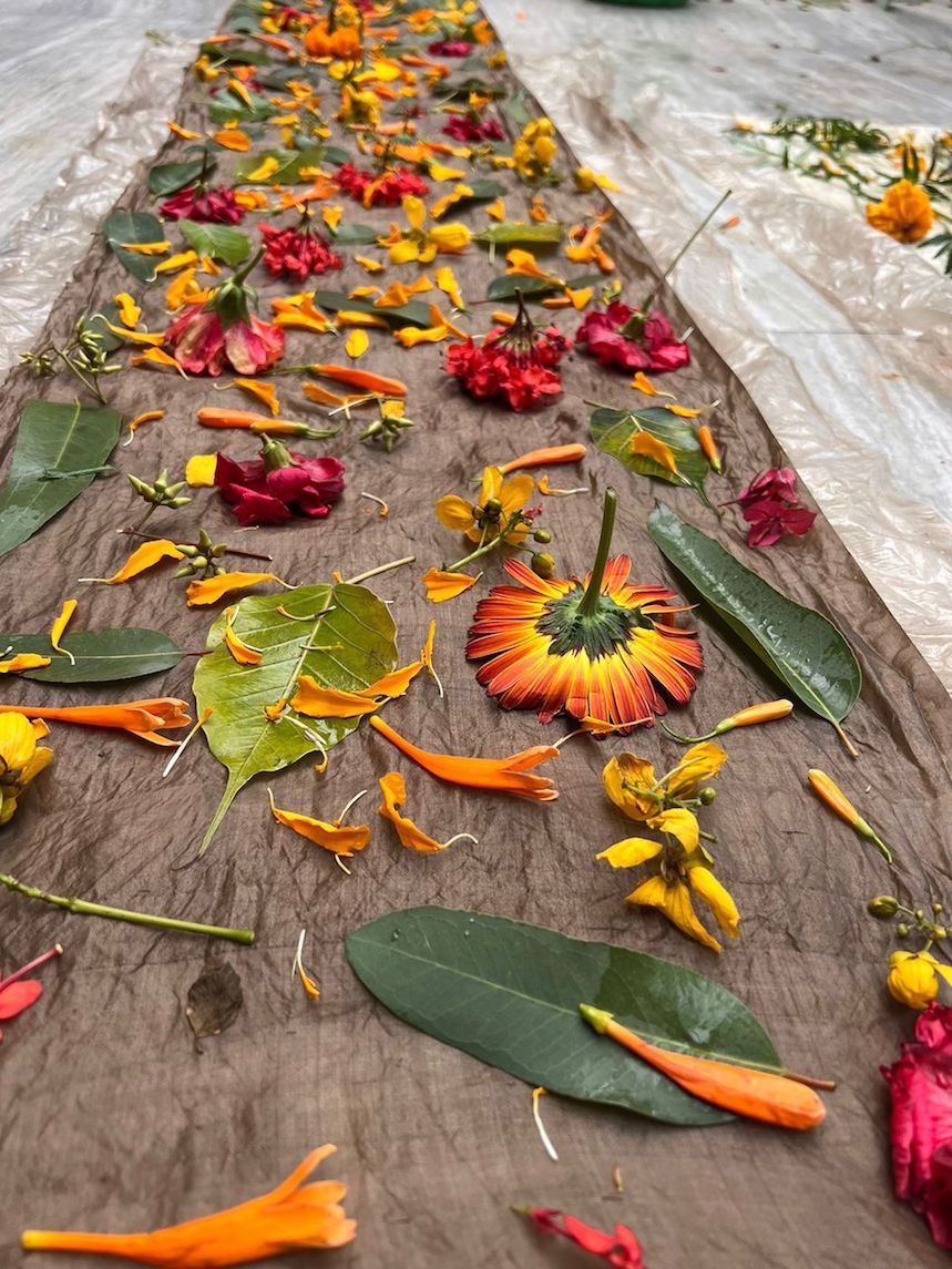 Jasmine Bains is a fashion designer based in Chandigarh with a focus on eco printed Indian textiles such as handwoven mulberry silk, organza, linen, scarves and other fine silks. 