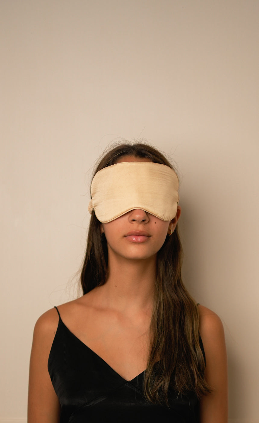 Mulberry Silk Sleeping Eye Mask - Creamy-Beige