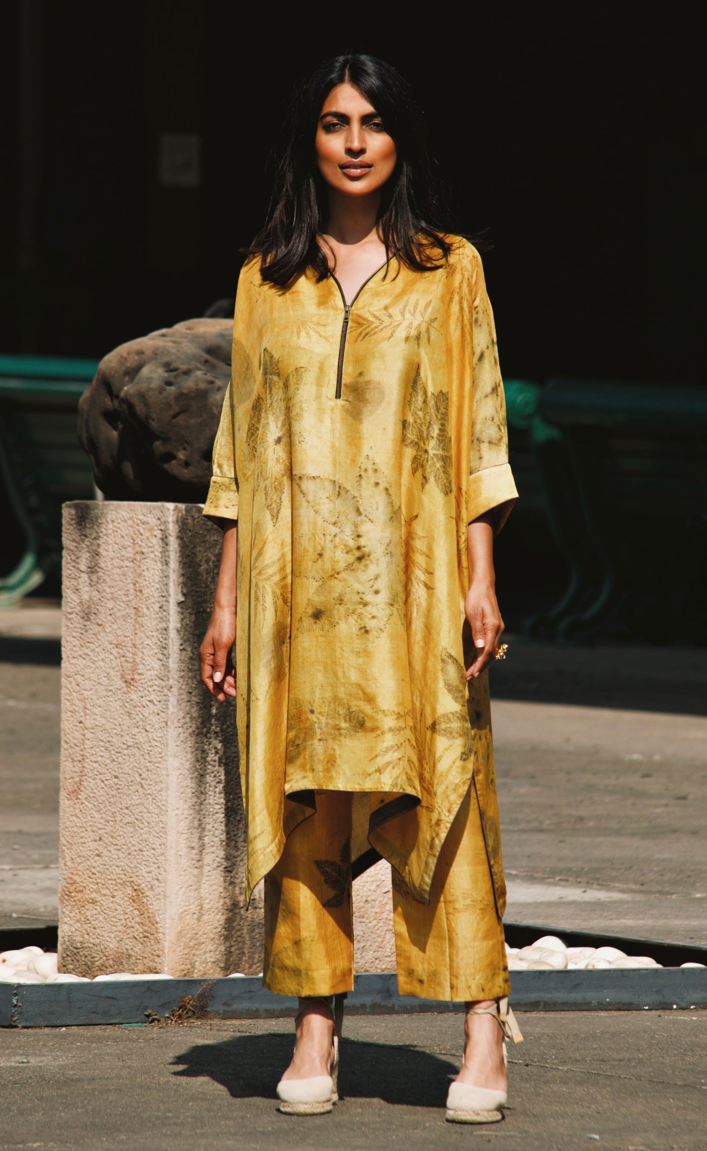 Turmeric V-Neck Eco-Printed Silk Zipper Set