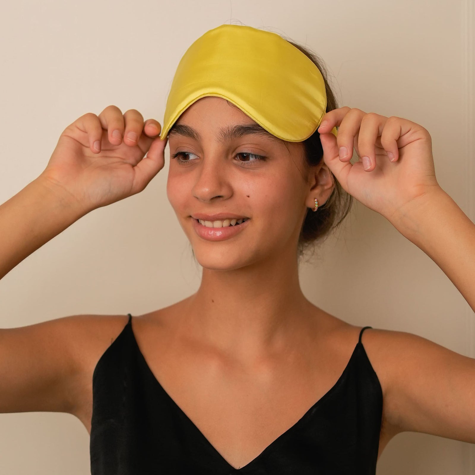 Mulberry Silk Sleeping Eye Mask - Lemon-Yellow