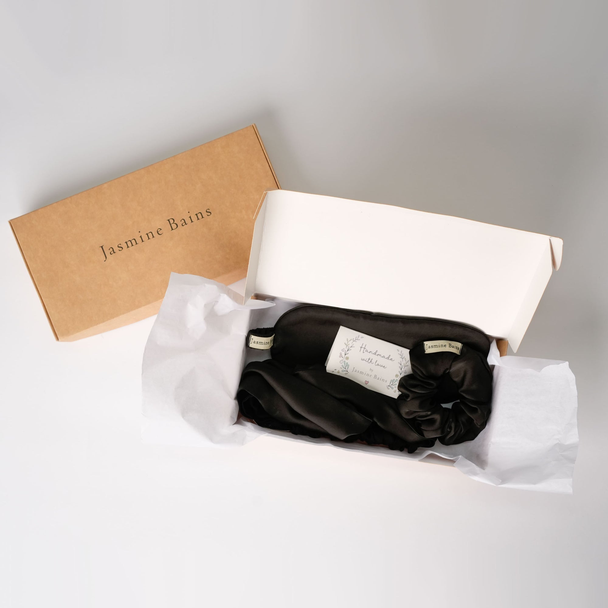 Lightweight and soft mulberry silk eye mask with adjustable strap.